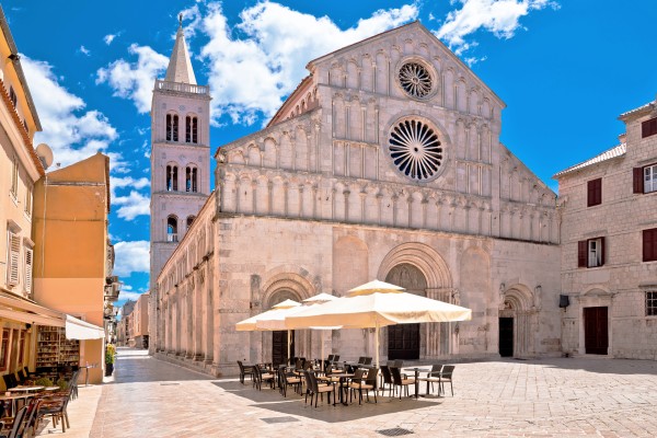 Historischer Kathedralenplatz in Zadar, Region Dalmatien 